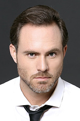picture of actor Erik Hayser