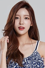 picture of actor Ji Yoon Hong