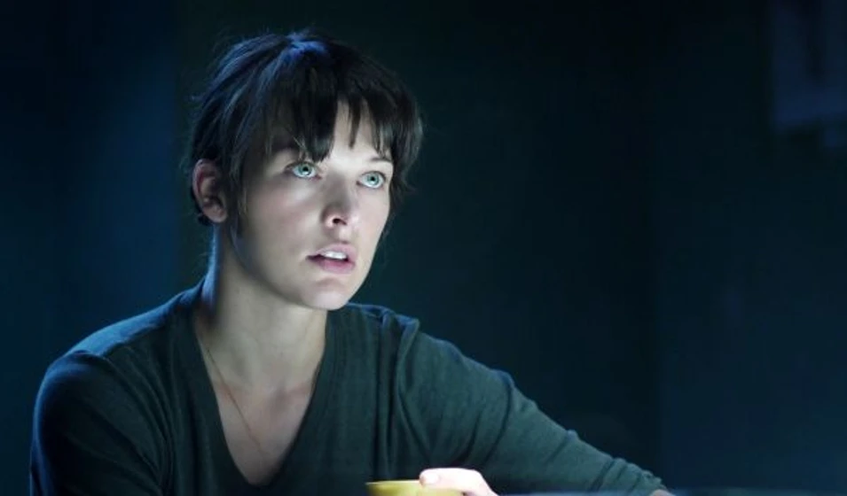 Milla Jovovich en la-cuarta-fase
