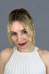 picture of actor Sophie Flack