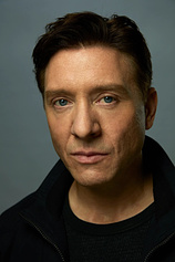 picture of actor Shawn Doyle