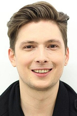 photo of person Artem Fedotov