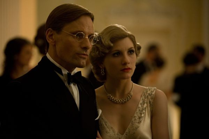 Viggo Mortensen y Jodie Whittaker en Good