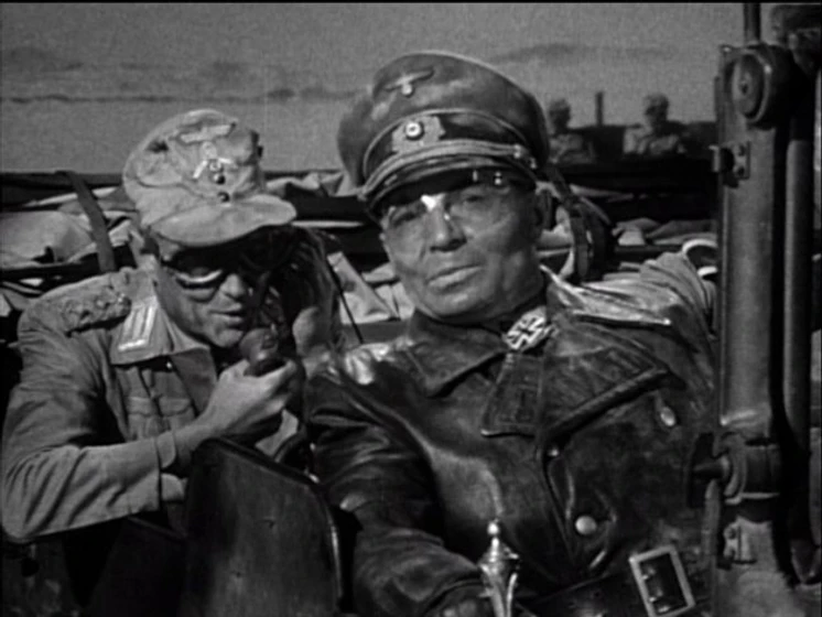 James Mason en Las Ratas del desierto