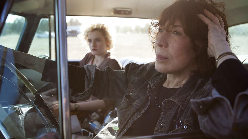 Lily Tomlin y Julia Garner en Grandma