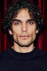 picture of actor Rishabh Sawhney