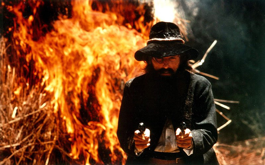 Dennis Hopper en Mad Morgan