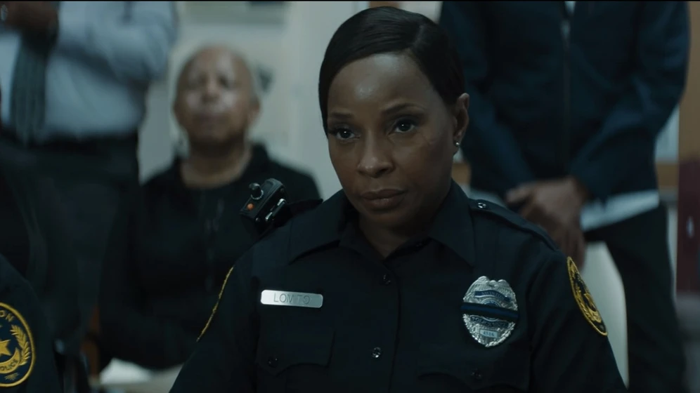 Mary J. Blige en camara-policial