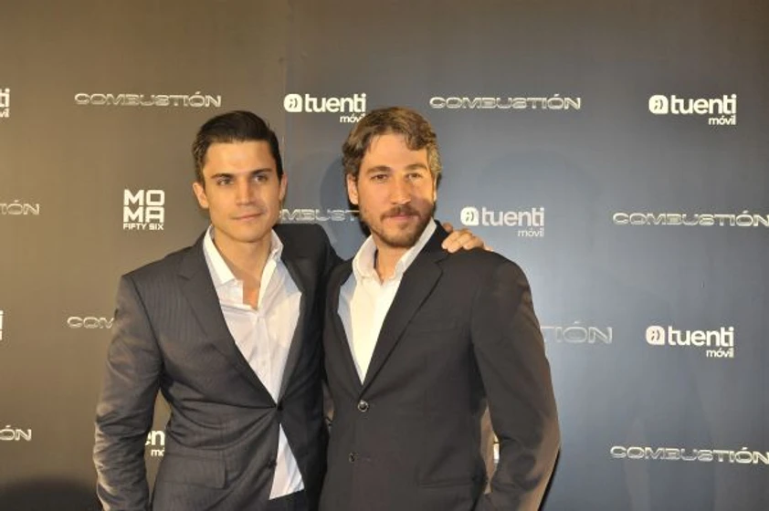 Alex González y Alberto Ammann en combustion (Photocall en Madrid. Abril 2013)