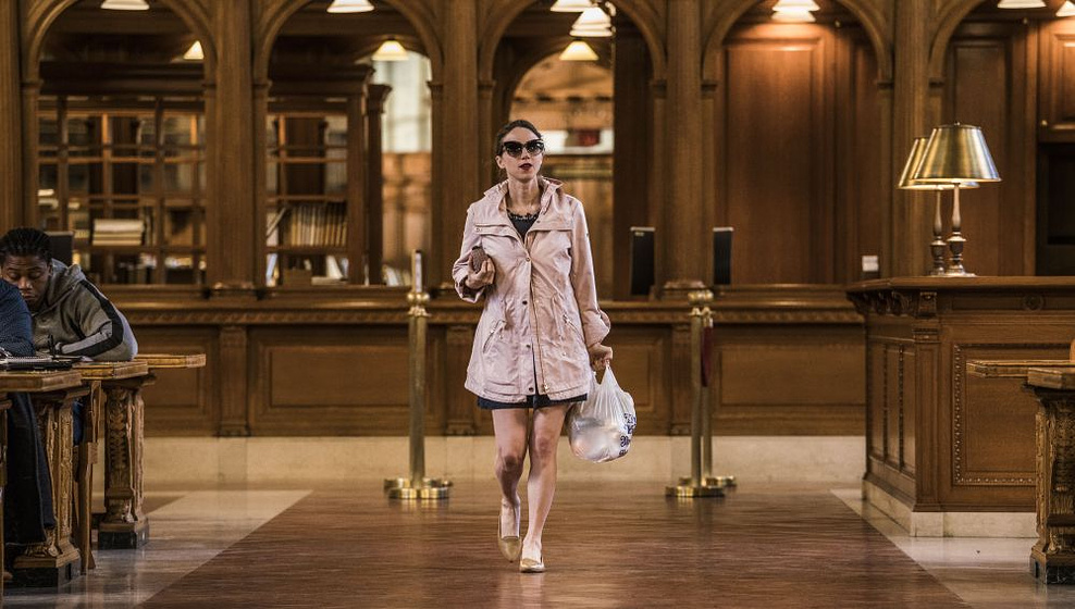 Zoe Kazan en La Amabilidad de los Extraños