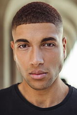 picture of actor Alex Tamaro