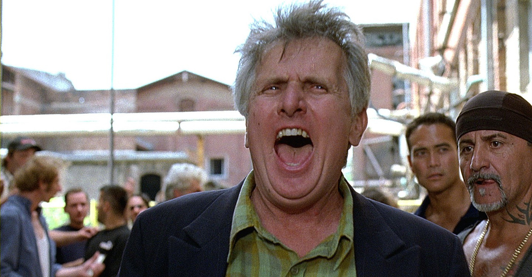 Joe Estevez en serbian-scars