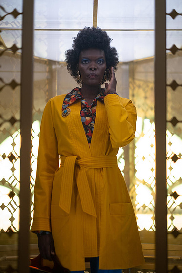Sheila Atim en atrapando-a-un-monstruo