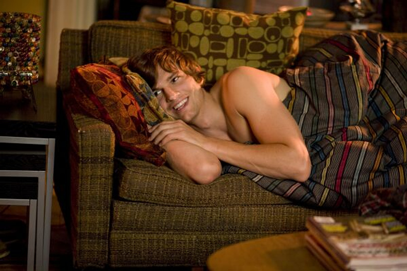 Ashton Kutcher en Algo Pasa en Las Vegas