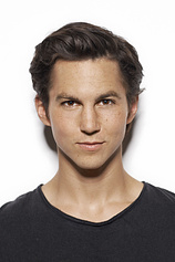 picture of actor Tim Oliver Schultz