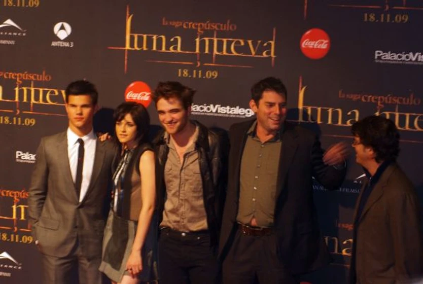 Chris Weitz, Kristen Stewart, Robert Pattinson y Taylor Lautner en la-saga-crepusculo-luna-nueva (Evento fan en Madrid. Noviembre 2009)