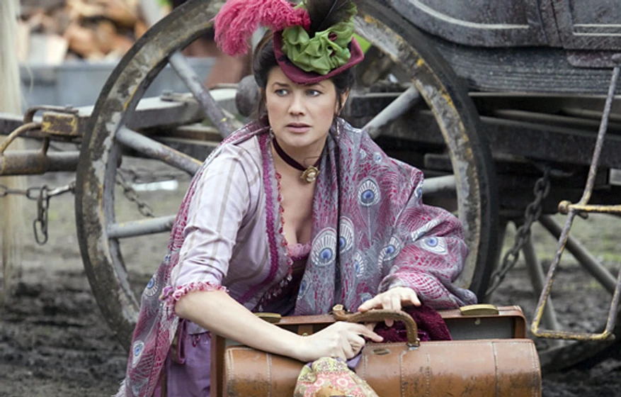 Daphne Zuniga en su-unica-oportunidad
