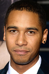 picture of actor Elliot Knight
