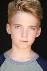 picture of actor Carson Minniear