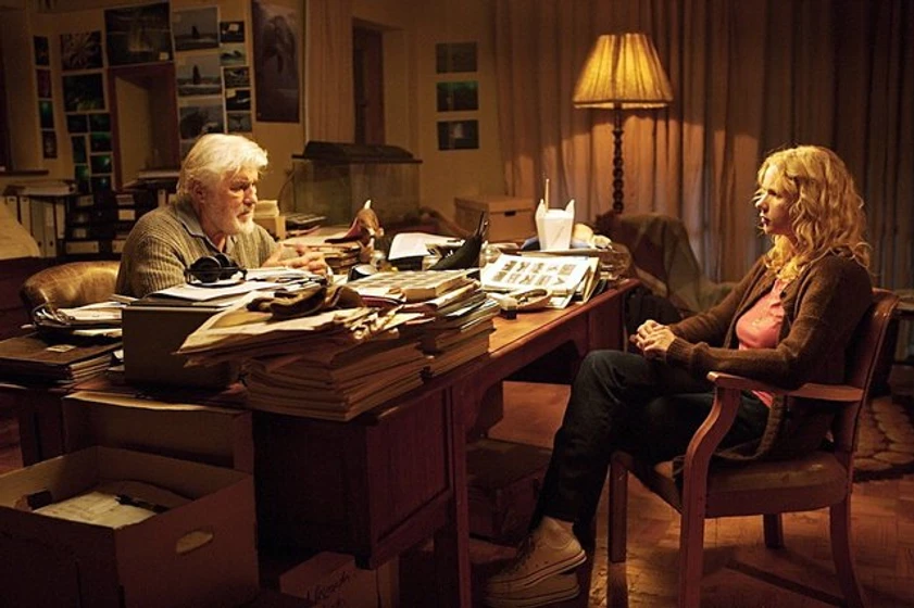 Mario Adorf y Veronica Ferres en El Secreto de las Ballenas