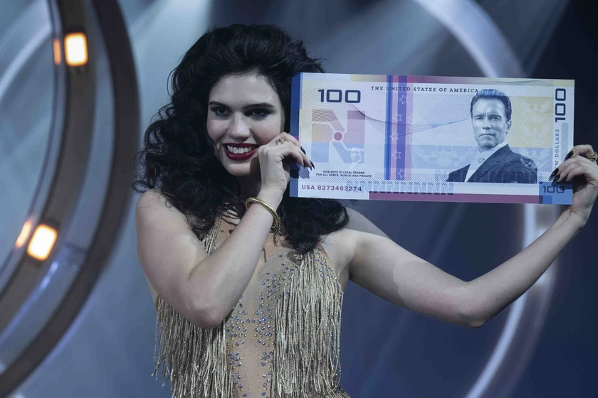 Emilia Jones en the-running-man