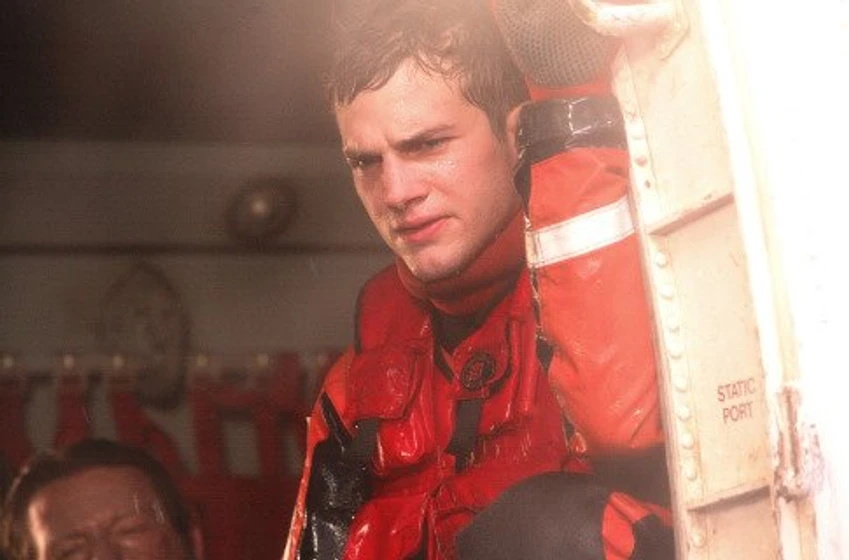 Ashton Kutcher en guardianes-de-altamar