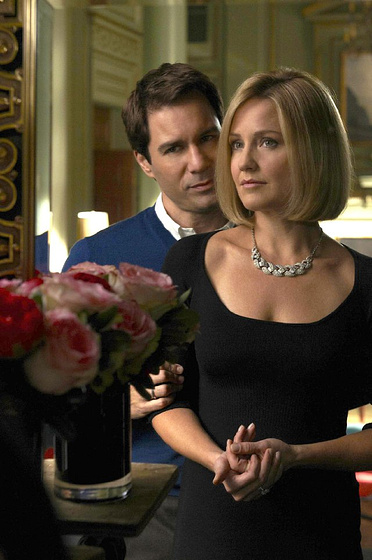 Eric McCormack y Sherry Stringfield en ¿Quién es Clark Rockefeller?