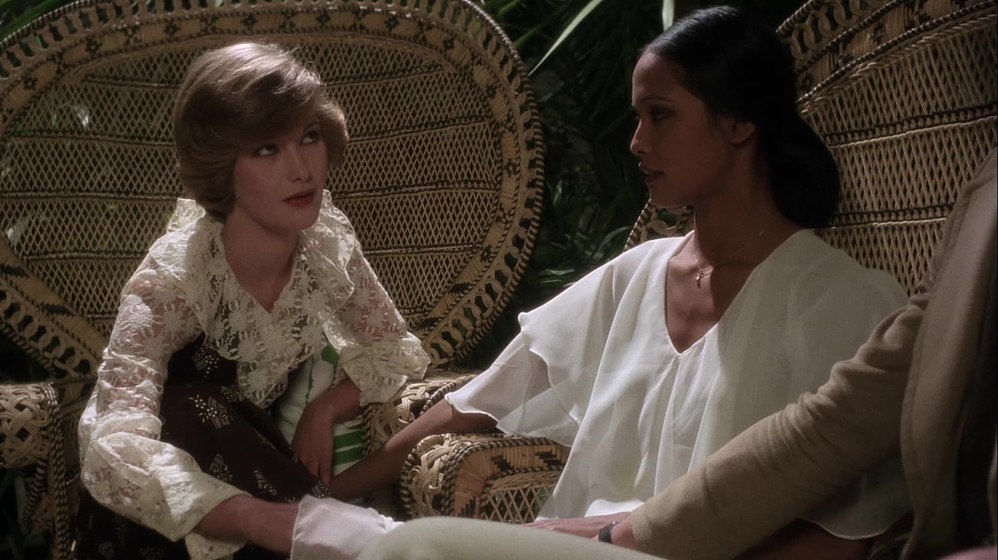 Laura Gemser y Ziggy Zanger en Eva Negra