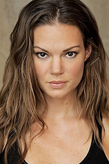 picture of actor Stephanie Cleough