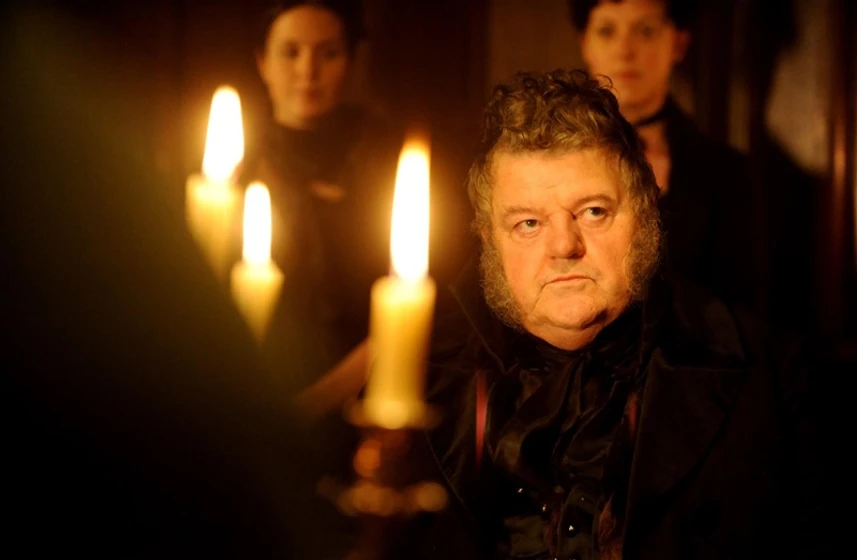 Robbie Coltrane en Grandes Esperanzas