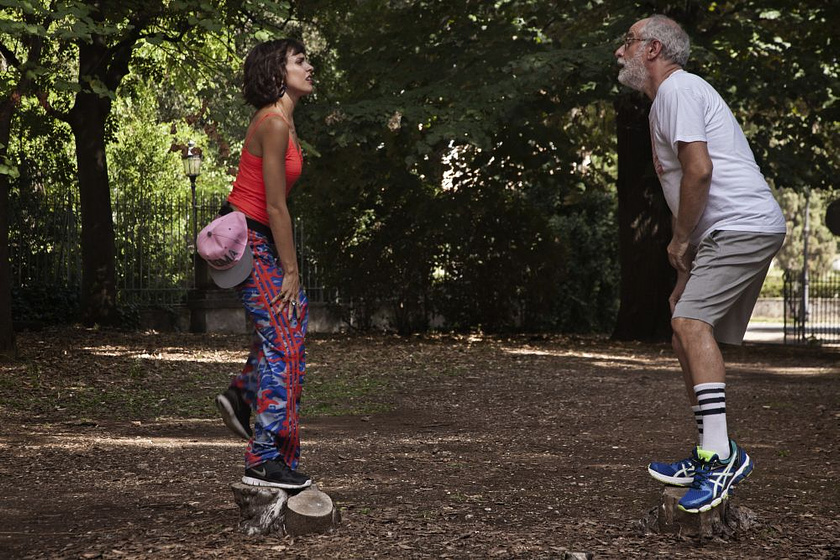 Verónica Echegui y Toni Servillo en Déjate llevar