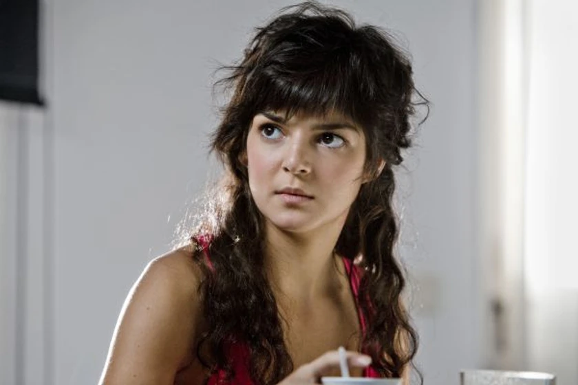 Clara Lago en el-mal-ajeno