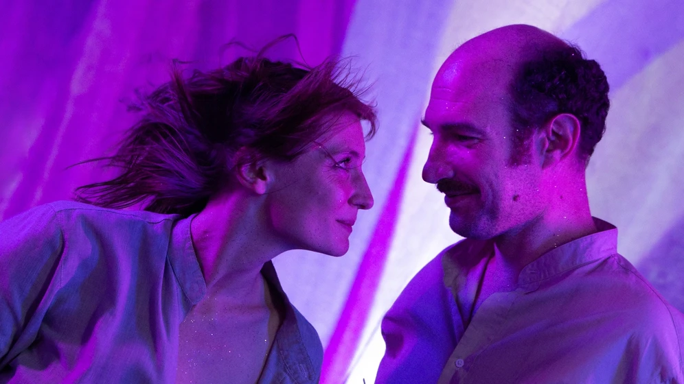 Lucie Debay y Lazare Gousseau en the-ex-perience-of-love