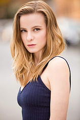 photo of person Rebecca Gruss
