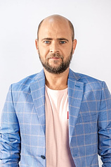 picture of actor Cosmin Selesi
