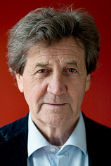 photo of person Melvyn Bragg