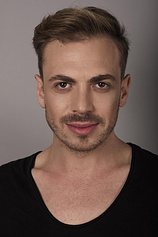 picture of actor Adem Yilmaz