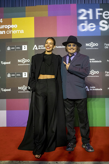 Johnny Depp y Antonia Desplat en Modigliani. Tres Días en Montparnasse (Festival de Sevilla. Noviembre 2024)