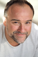 photo of person David DeLuise