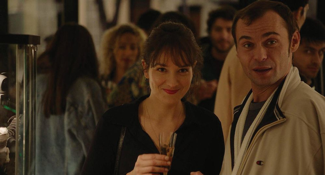 Robinson Stévenin y Anaïs Demoustier en Gloria Mundi