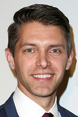 picture of actor Ryan Devlin