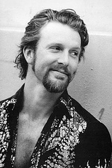 photo of person Aaron Hendry