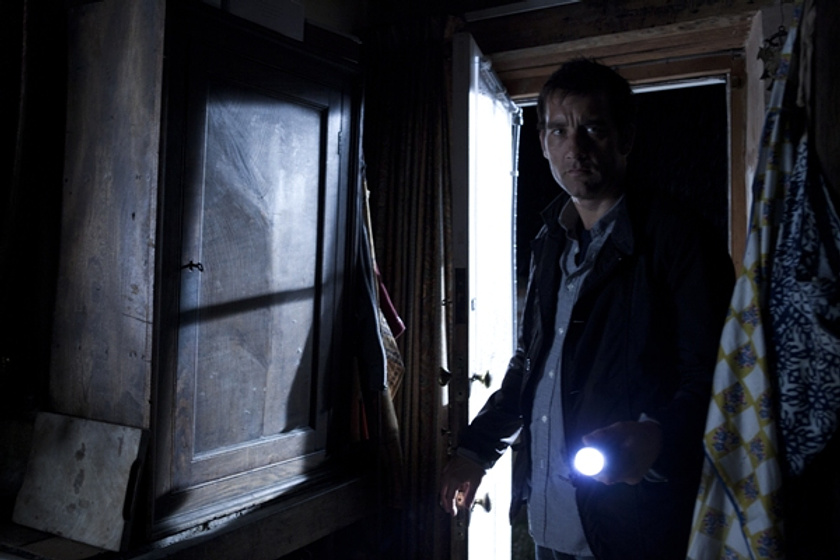 Clive Owen en Intruders