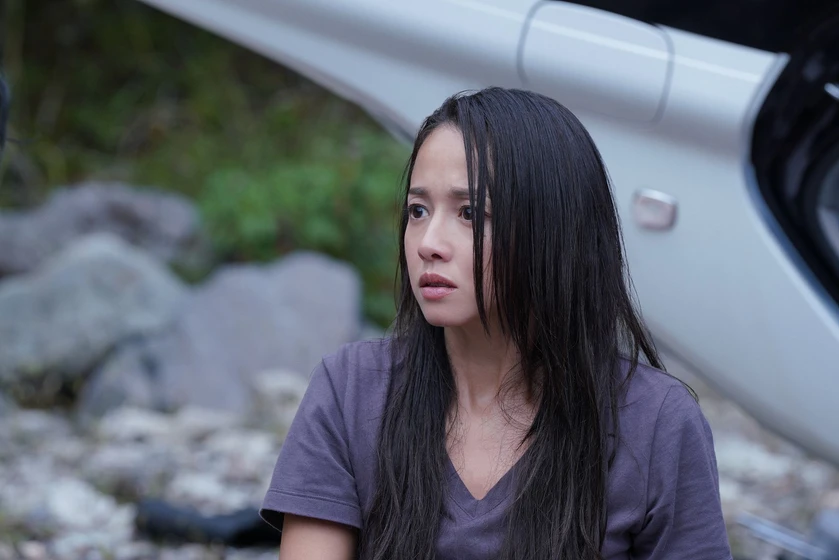 Erika Sawajiri en the-chain-of-roses