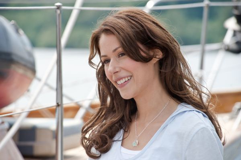 Amanda Crew en Siempre a mi lado