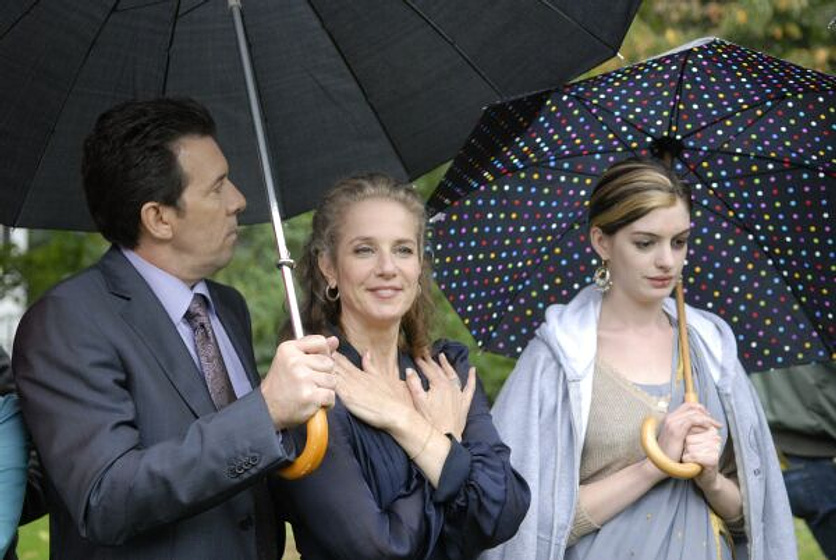 Debra Winger y Anne Hathaway en La Boda de Rachel