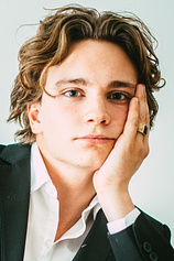 picture of actor Anton Forsdik