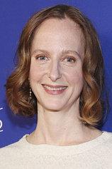 photo of person Emily Halpern