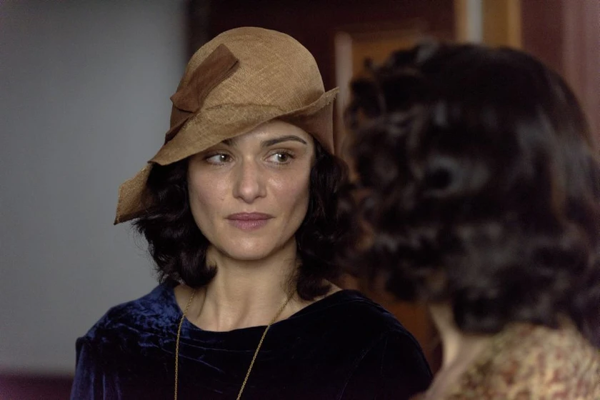 Rachel Weisz en la-luz-entre-los-oceanos