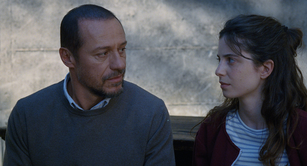 Stefano Accorsi y Ginevra Francesconi en Una Figlia